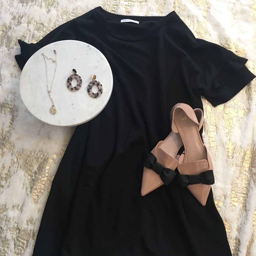 H & M Bow Flats